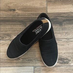 Classic Black Espadrilles with Comfortable Sole